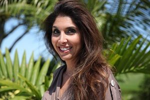 Khila L Khani